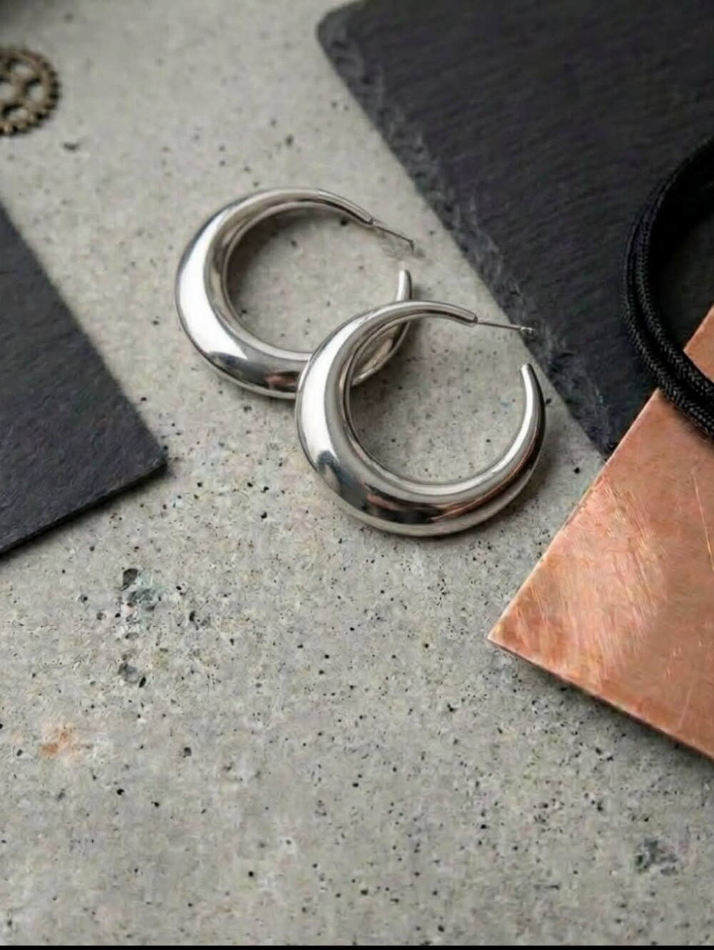 Silver Hoops
